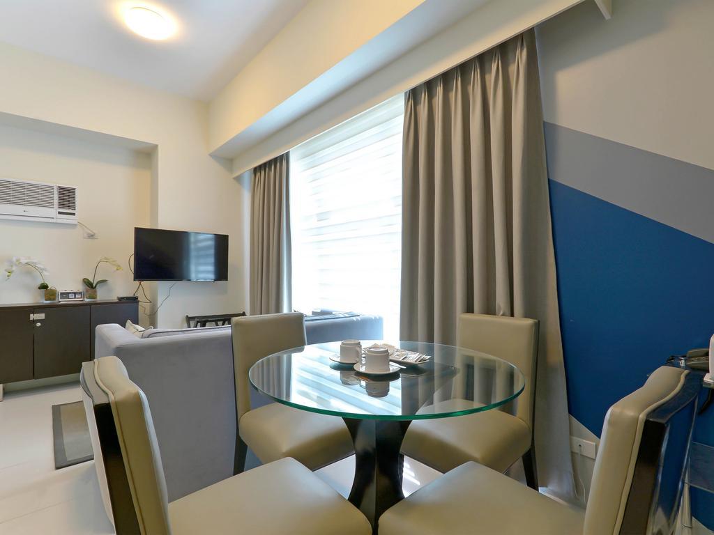 Currency Serviced Suites Manila Eksteriør bilde