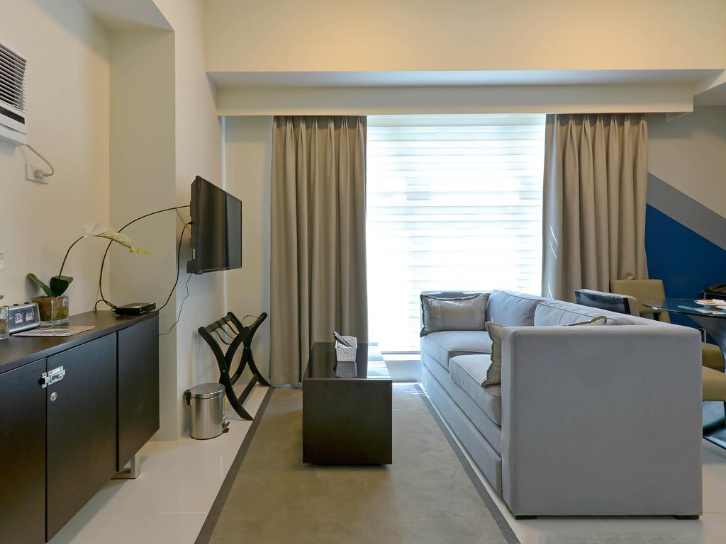 Currency Serviced Suites Manila Eksteriør bilde