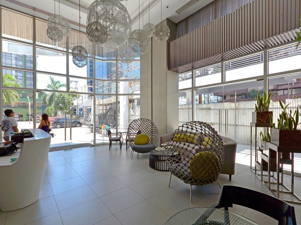 Currency Serviced Suites Manila Eksteriør bilde