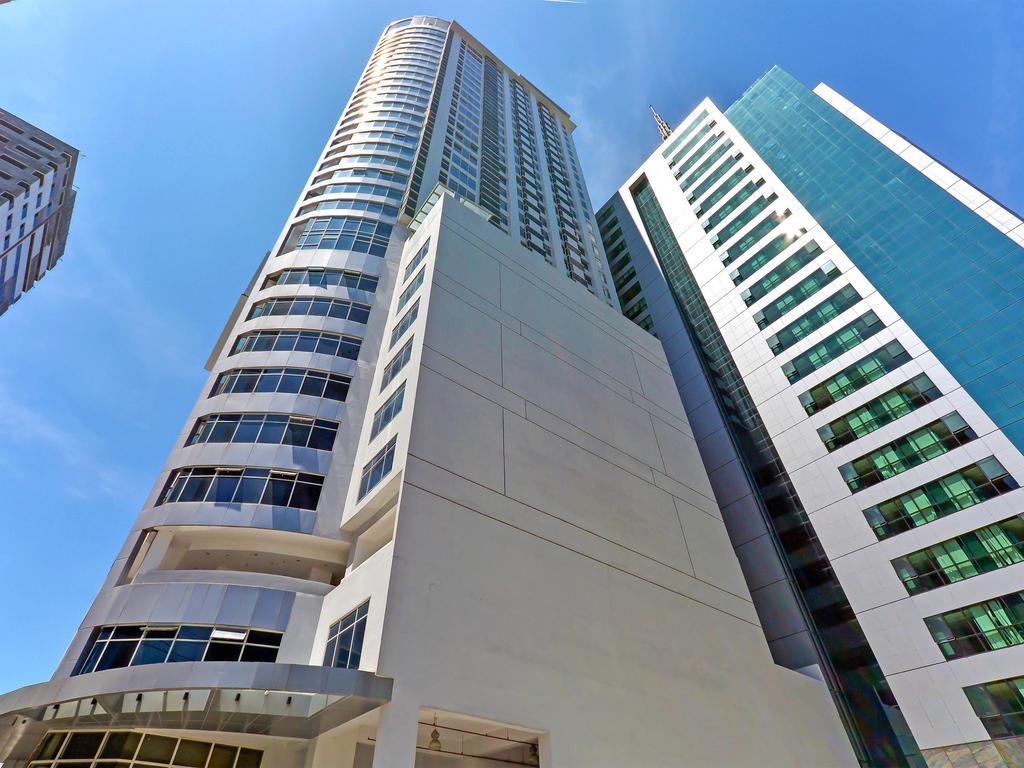 Currency Serviced Suites Manila Eksteriør bilde